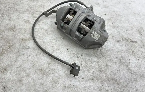 Tesla Model Y Front brake caliper 118862100D 118872100B