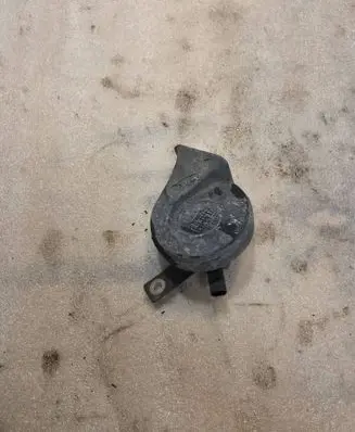 BMW 7 E38 Horn signal 