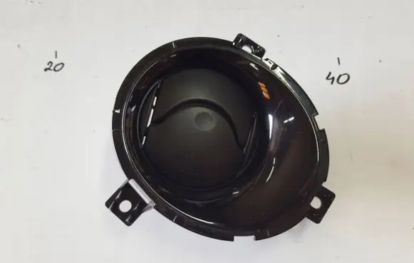 Nissan Juke I F15 Dashboard side air vent grill/cover trim