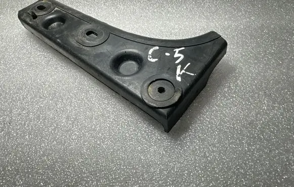Audi A6 S6 C5 4B Front bumper mounting bracket 4B0807283B