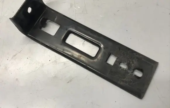 Opel Mokka Front bumper mounting bracket