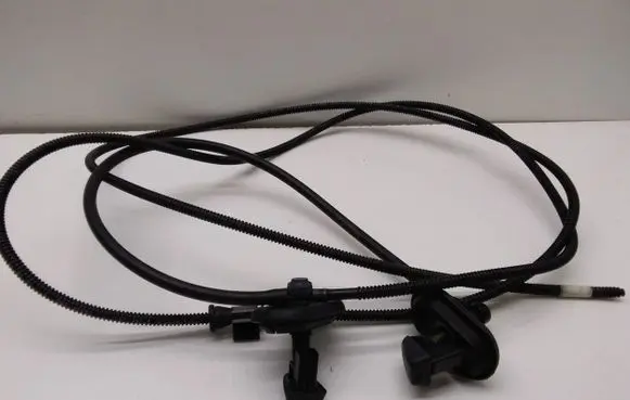 Volvo S60 Windshield washer spray nozzle 