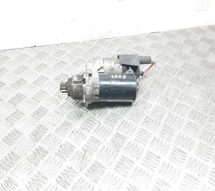 Volkswagen PASSAT B6 Starter motor 0AH911023A 0001120410