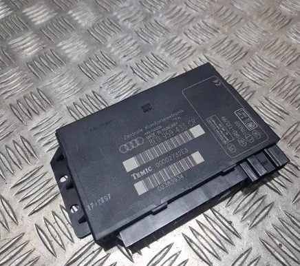 Audi A4 S4 B7 8E 8H Comfort/convenience module 8E0959433CR 00002732E3 02383934