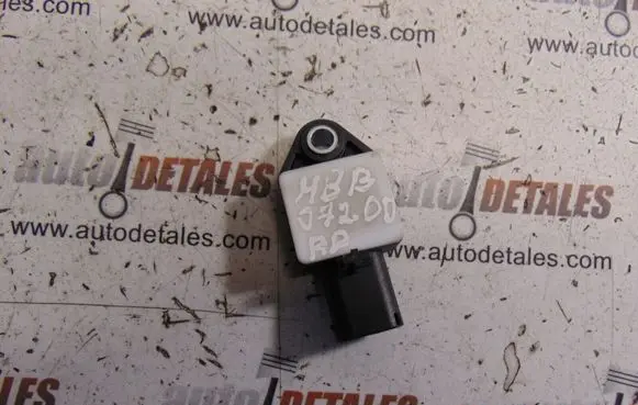 Mercedes-Benz B W245 Airbag deployment crash/impact sensor A1698202228