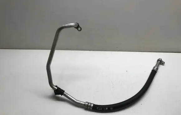 KIA Carens I Air conditioning (A/C) pipe/hose