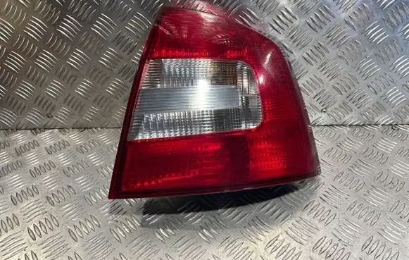 Rear/tail lights