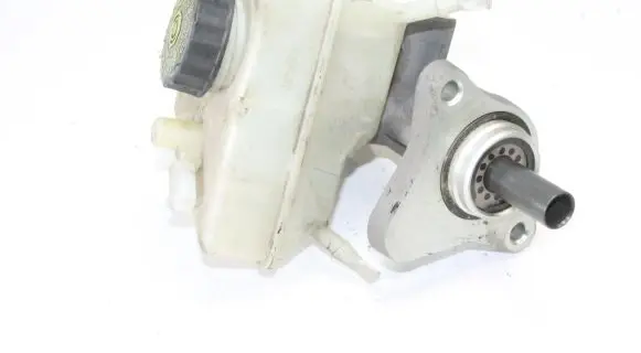 Mercedes-Benz SLK R171 Master brake cylinder