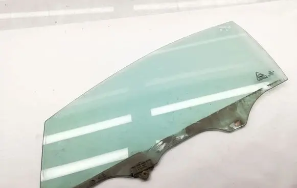 KIA Ceed Front door window glass four-door 