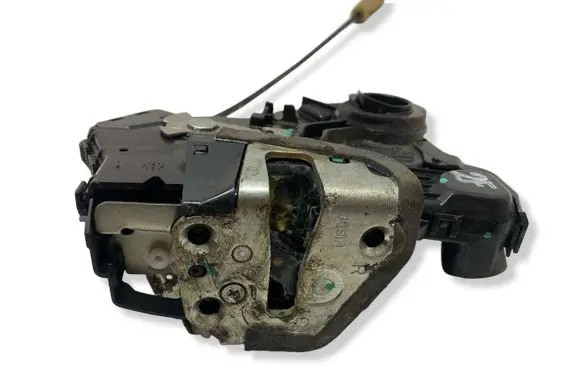 Toyota Corolla E140 E150 Front door lock 