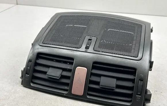 Dash center air vent grill
