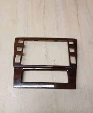 Skoda Superb B5 (3U) Radio/GPS head unit trim 3U0858069H