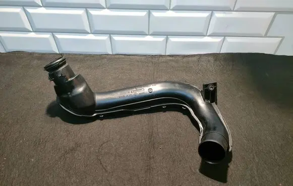 Renault Trafic II (X83) Intercooler hose/pipe 144607066R 93455391