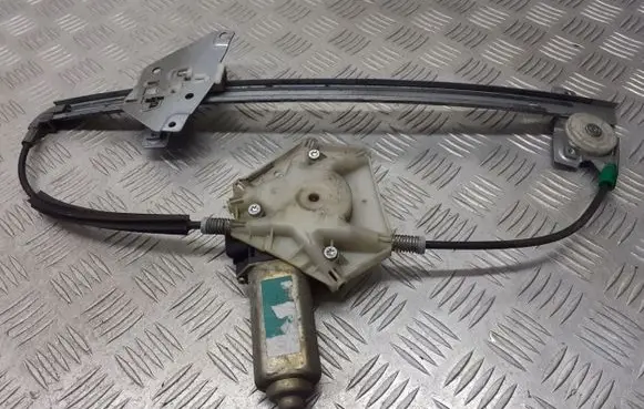 Volvo S40, V40 Front door window regulator with motor