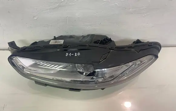 Ford Mondeo MK V Headlight/headlamp ES7313D155CG L502405 89915885