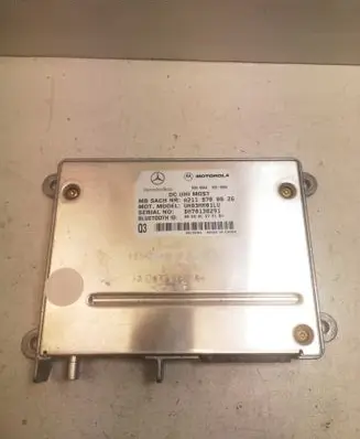 Mercedes-Benz SLK R171 Bluetooth control unit module A2118700026 A2118702726 A2118703226