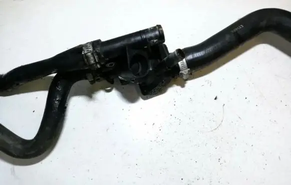 Mitsubishi Space Star Engine coolant pipe/hose 7700866730 7700866731