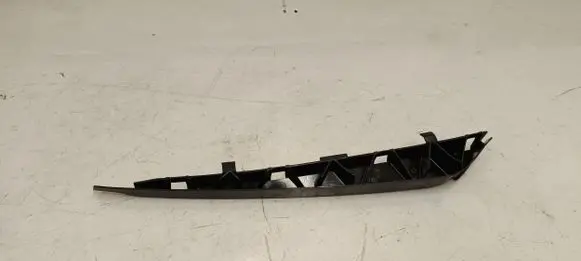 Porsche Macan (95C) Rear bumper corner part panel trim 95c837152