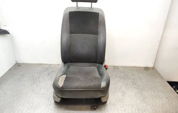 Volkswagen Transporter - Caravelle T5 Front passenger seat 7H0881303E