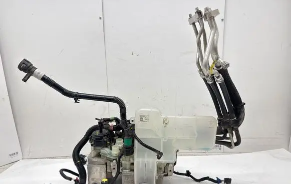 Tesla Model S Air conditioning (A/C) compressor (pump) 154990200C 159141400A
