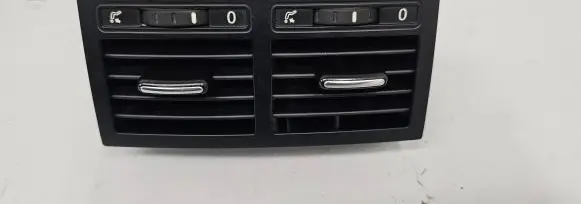 Volkswagen Touareg I Dash center air vent grill 803618974 6072032 Z640VZ090