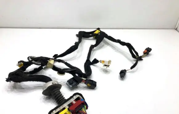 Citroen C4 Grand Picasso Front door wiring loom 9807320980