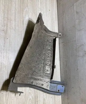 Mercedes-Benz C W204 Exhaust heat shield A2046800122