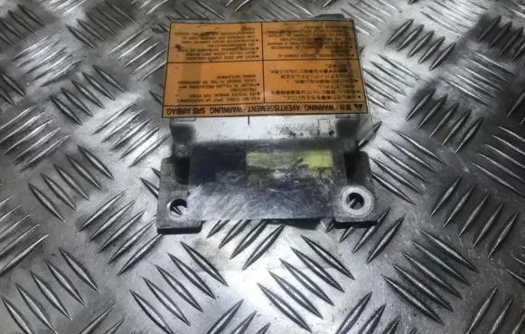 Nissan Almera Airbag control unit/module 285563n705 fe3n7996240146