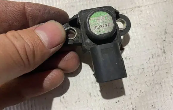 Mercedes-Benz Sprinter W906 Air pressure sensor a0051535028 0051535028