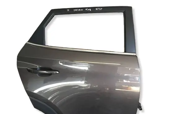 Hyundai Tucson TL Rear door DRZWITPPXN3