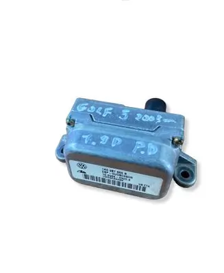Volkswagen Golf V ESP acceleration yaw rate sensor 1K0907655B 10098503204
