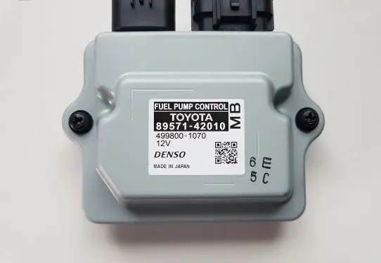 Toyota RAV 4 (XA50) Fuel injection pump control unit/module 8957142010 4998001070