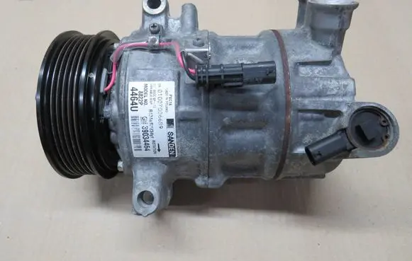 Opel Insignia A Air conditioning (A/C) compressor (pump) 39034464