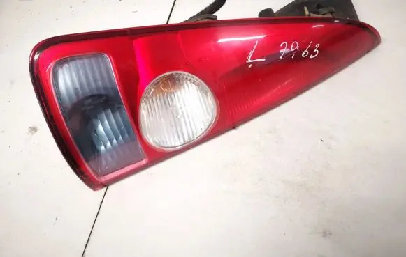 Renault Espace - Grand espace IV Rear/tail lights 8200027153