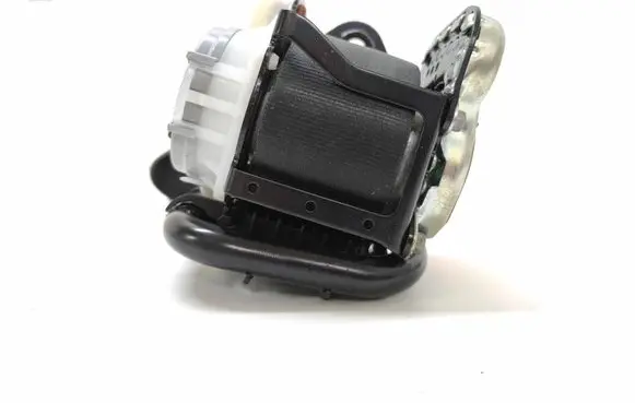 Skoda Octavia Mk3 (5E) Front seatbelt 3066322 0589P1000220