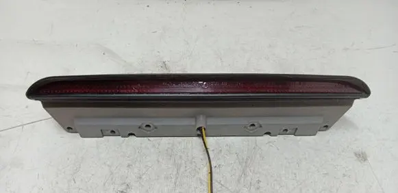 Subaru Forester SF Third/center stoplight OEW24036