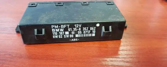 BMW 5 E39 Door control unit/module 8352062