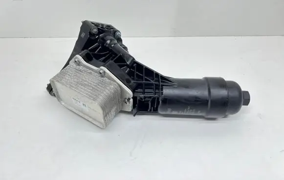 BMW Z4 g29 Oil filter mounting bracket 8580414 72435982