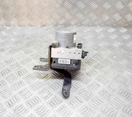 Hyundai ix35 ABS Pump 589202Y670 016GAG1F1323609