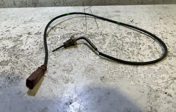 Exhaust gas temperature sensor