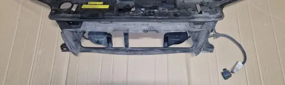 Volvo V70 Top upper radiator support slam panel