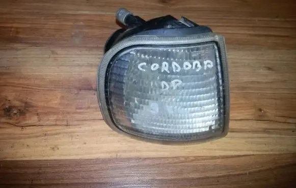 Seat Cordoba (6K) Front indicator light 6r015057