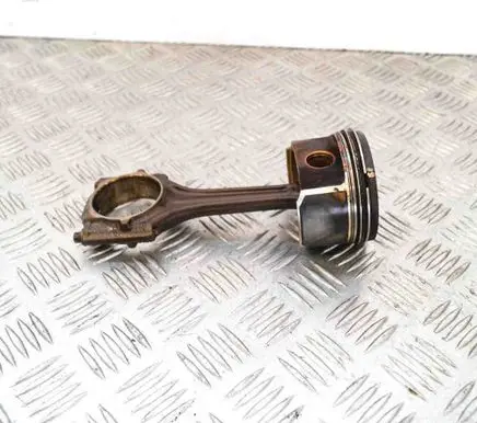 Volkswagen PASSAT B5 Piston 06A198401