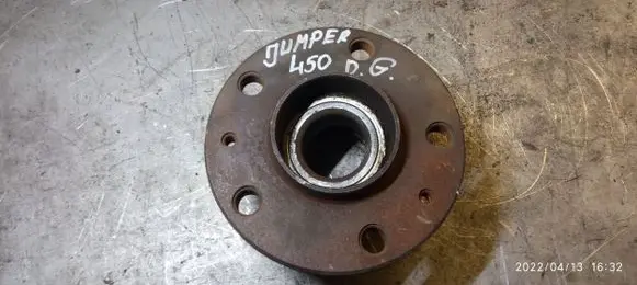 Citroen Jumper Rear wheel hub 1333113080