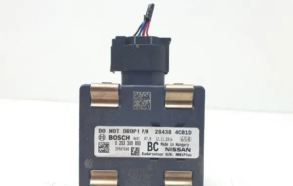 Nissan X-Trail T32 Distronic sensor radar 284384CB1D