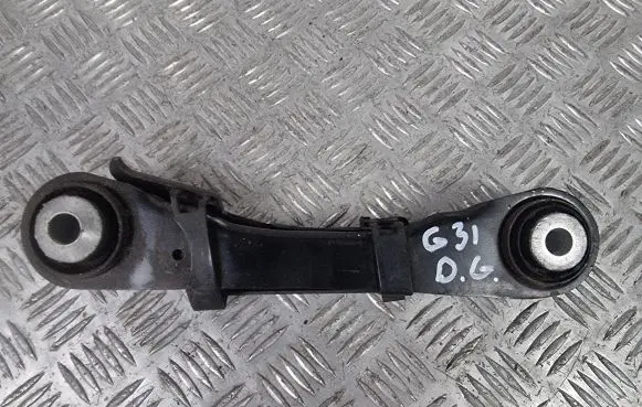BMW 5 G30 G31 Rear upper control arm/wishbone 6867537