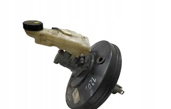 Ford Focus Brake booster 