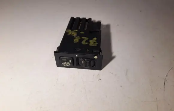 BMW 7 E38 Seat heating switch 8352259