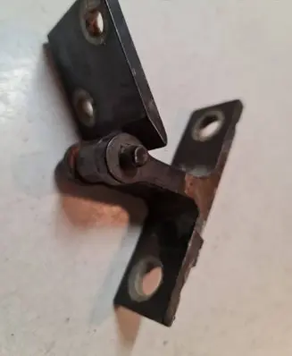 Audi A6 S6 C4 4A Front door upper hinge 4A0831401A