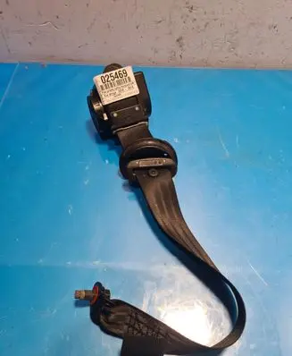 KIA Venga Front seatbelt 89820-1p000